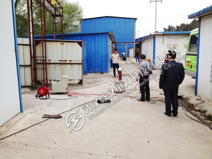 試驗(yàn)變壓器