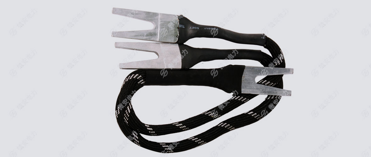 配接線叉的900A大電流導(dǎo)線