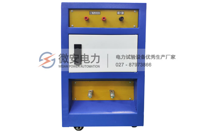 交流大電流發(fā)生器背面